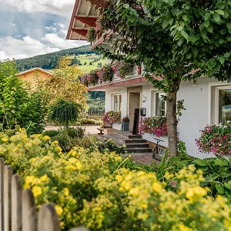 Apartment Appartements-Pension Lindenheim