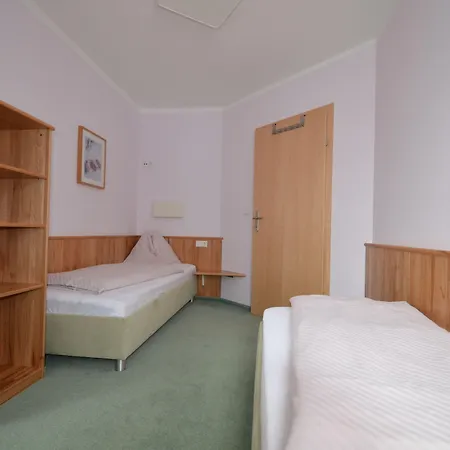 شقة Appartements-pension Lindenheim