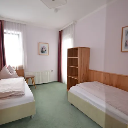 Appartements-pension Lindenheim アパート *