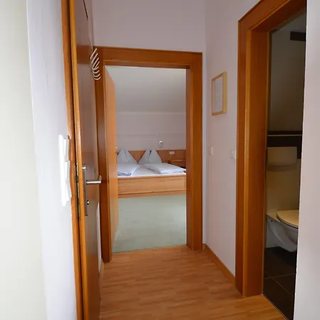 Appartements-pension Lindenheim アパート *