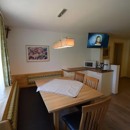 Appartements-pension Lindenheim سخلادميخ