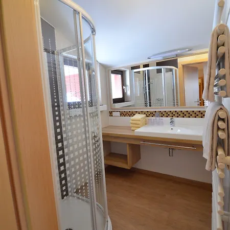 Appartements-pension Lindenheim アパート シュラートミンク