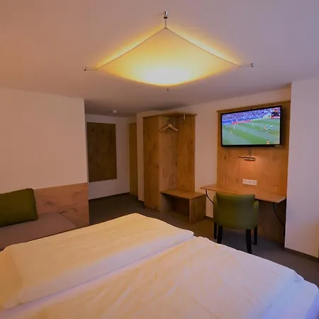 Appartements-pension Lindenheim アパート シュラートミンク